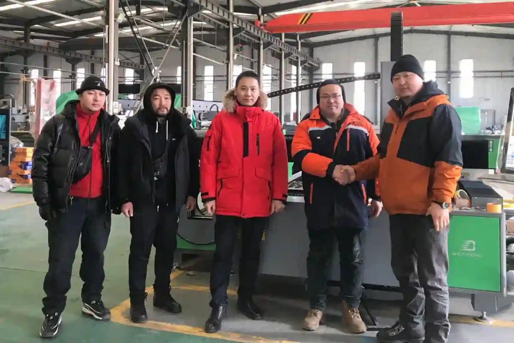 Laser cutting machine, welding machine, bending machine (7)