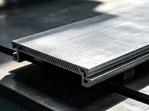thick-steel-plate-clean-cut-sample